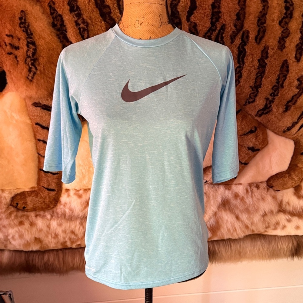 Nike Women's Sky Blue Raglan Sleeve Tee swim top shirt